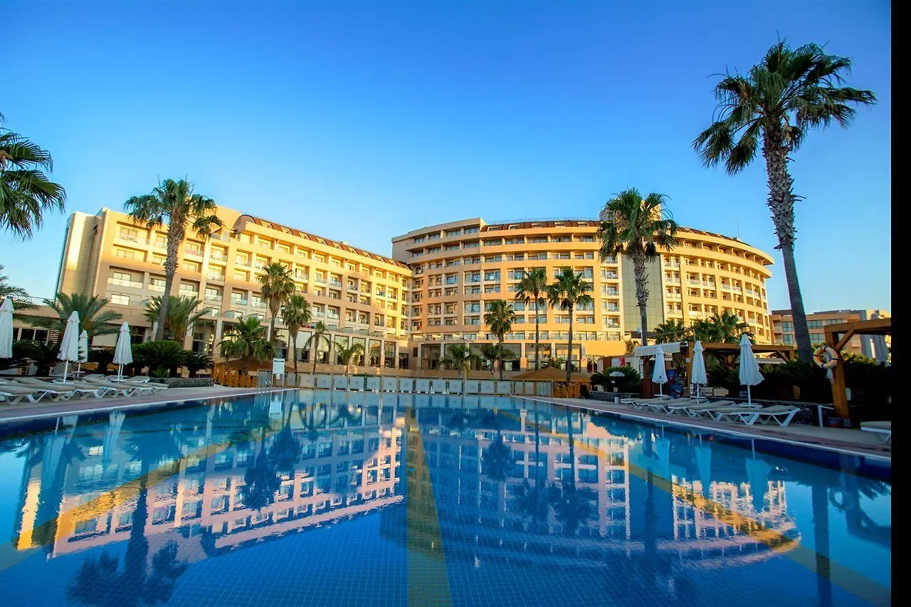 Fame Residence Lara & Spa Antalya Semesteranläggning (resort)