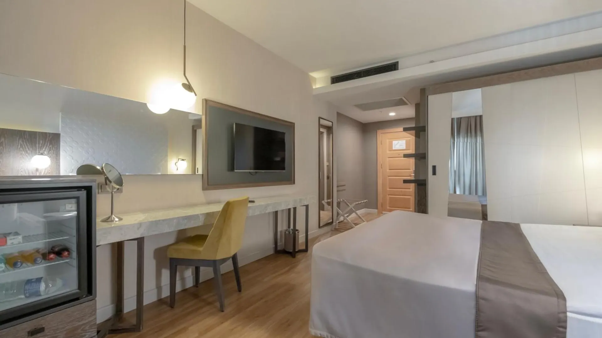 Resort Fame Residence Lara & Spa Antalya
