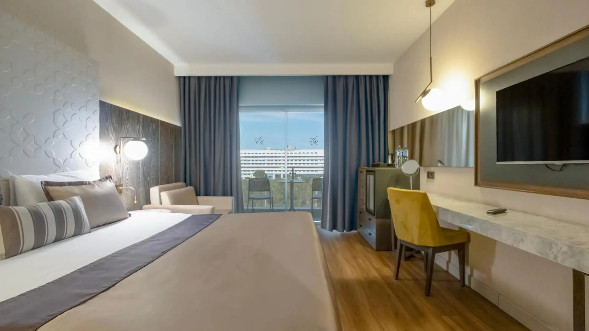 Resort Fame Residence Lara & Spa Antalya